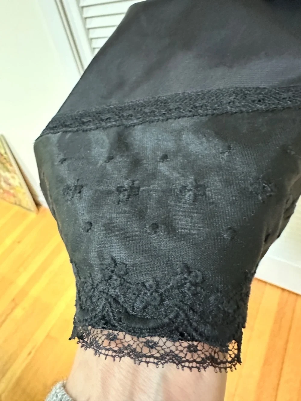 Vintage Full Slip Black Nylon Lace Nightie Small - Picture 15 of 16